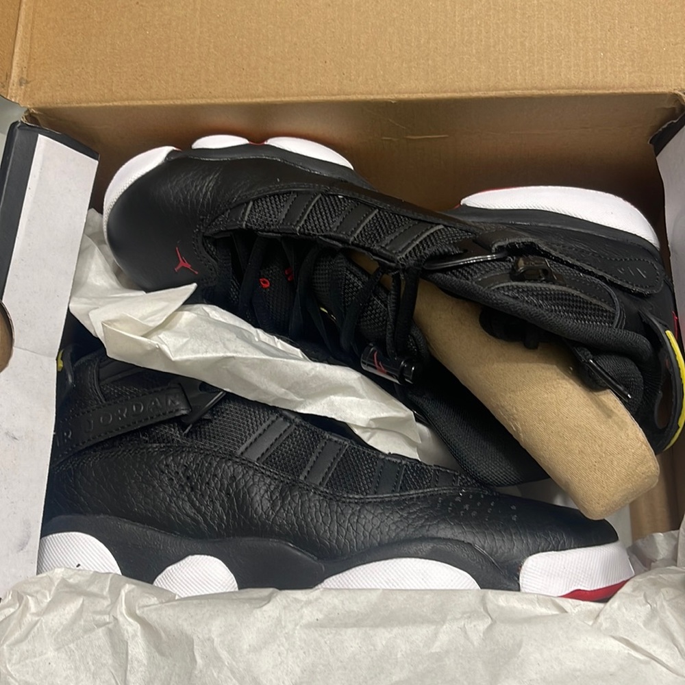Jordan kids 6 rings